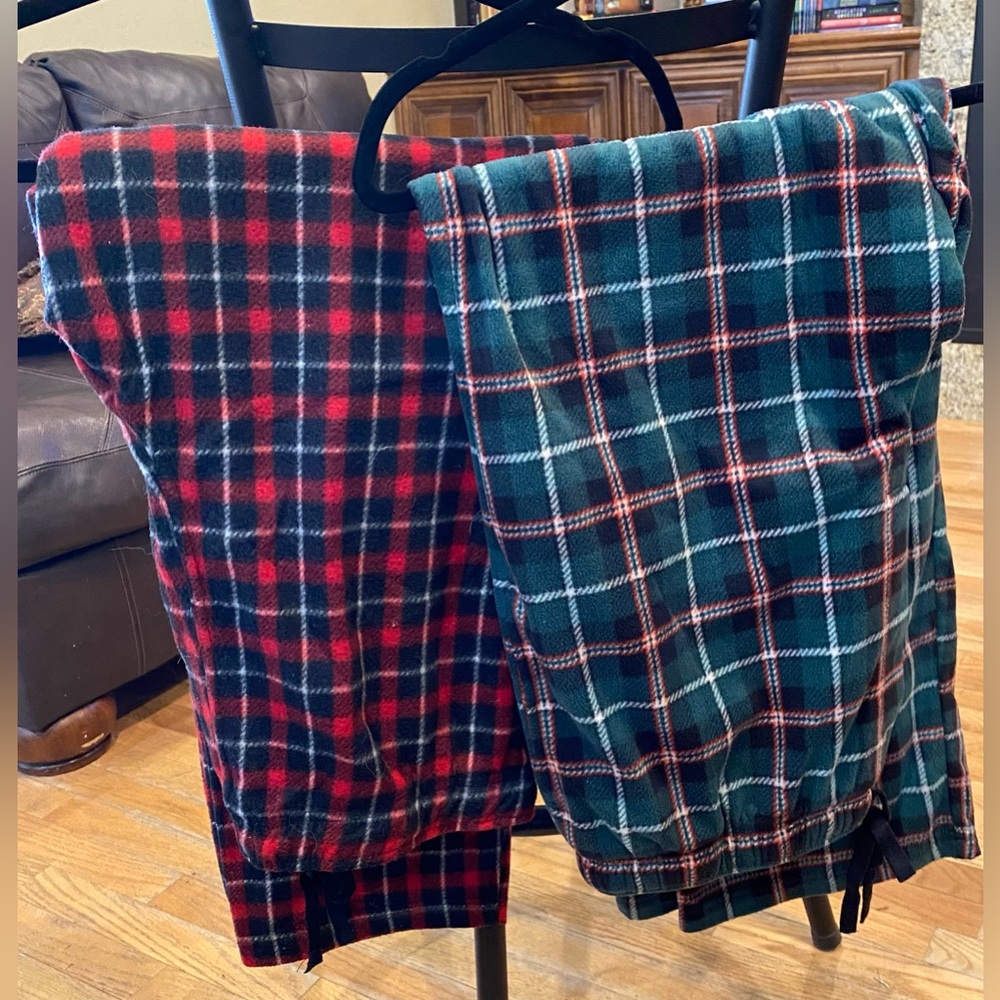 Fruit of the loom/St. John’s Bay - L & XL - flannel sleep pants (#75)